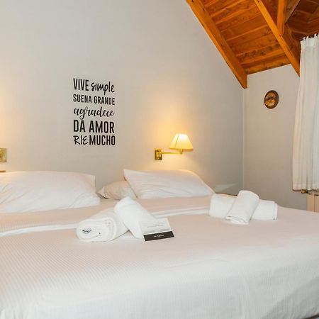 Hosteria Las Walkirias San Martín de los Andes Exteriör bild