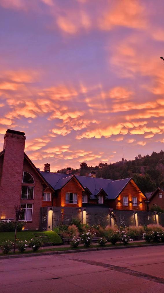 Hosteria Las Walkirias San Martín de los Andes Exteriör bild